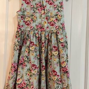 Bundle of 2 Princess Floral Sleeveless Dresses size 6 boutique Easter spring